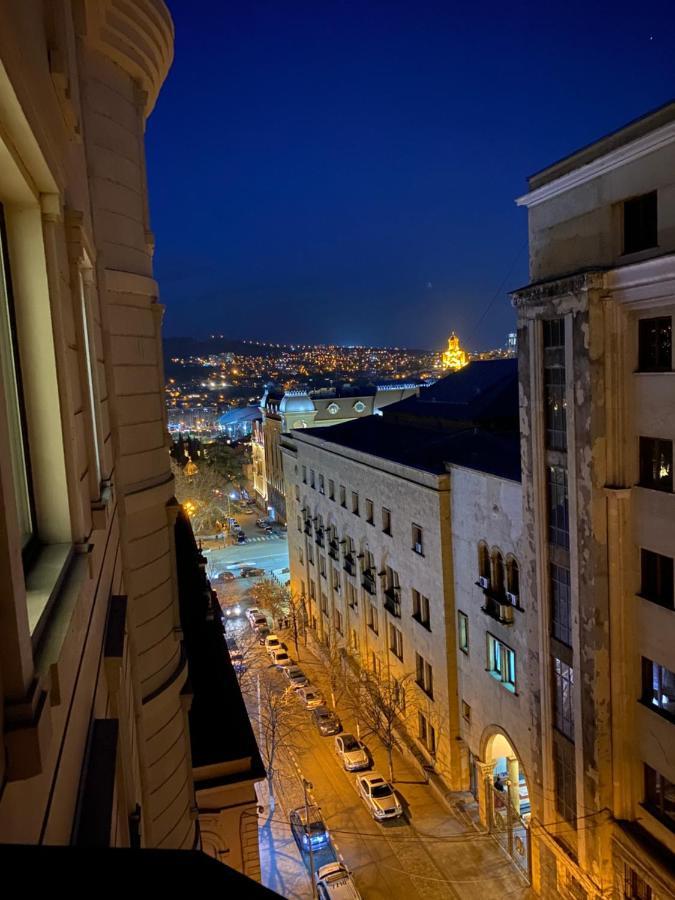 Parliament On Rustaveli Studio Tbilisi Ngoại thất bức ảnh
